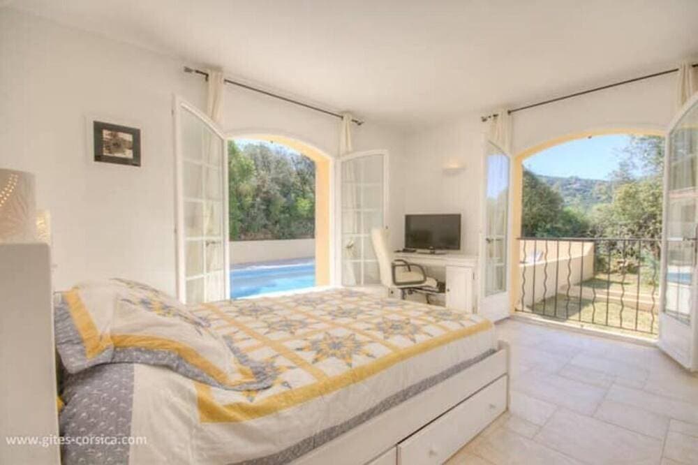 Foto 5 von 16: Villa Mariola - Corsican charm with a pool