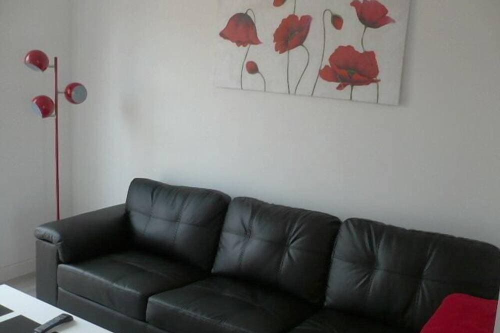 Foto 7 von 22: Schöne 2-Zimmer-Wohnung im Dachgeschoss mit Terrasse kleinen Sumpf von Nizza erneuert