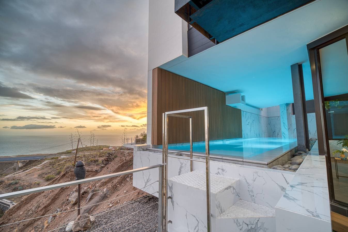 Villa de diseño con vista al mar 1