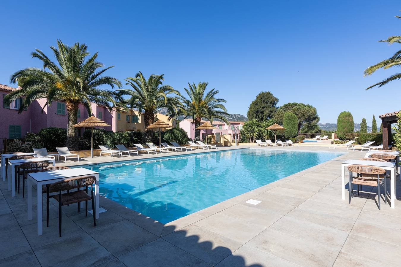 Studio dans résidence avec piscine 1