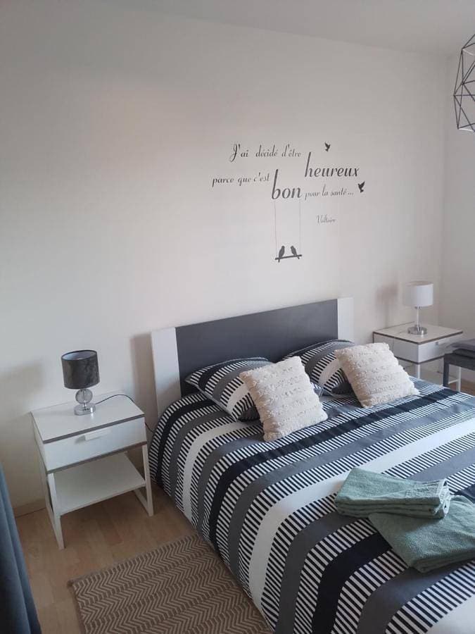 Foto 4 von 13: Double Room with Private Bathroom