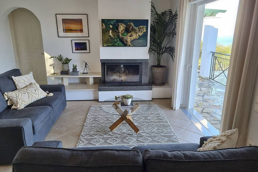 Foto 4 von 30: August-Sept. Rabatt. Zweistöckige Villa mit privatem Pool, Grill und Spielzimmer