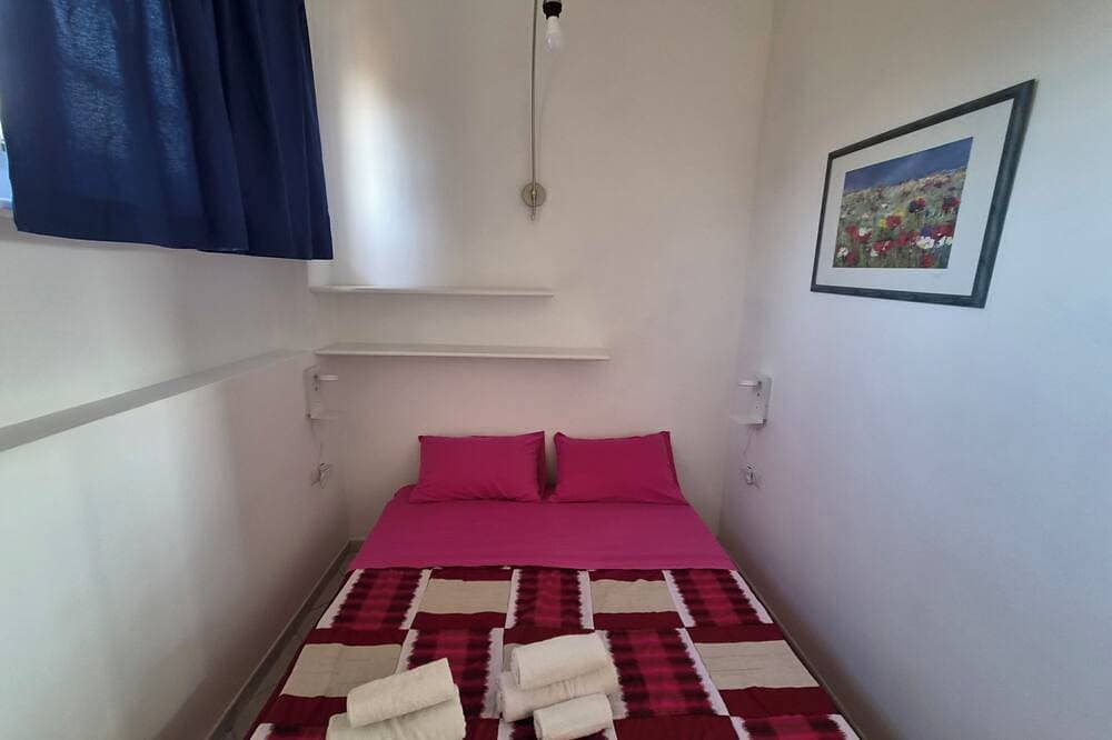 Foto 6 von 30: Five minutes from the beach, EightA cottage in private family village
