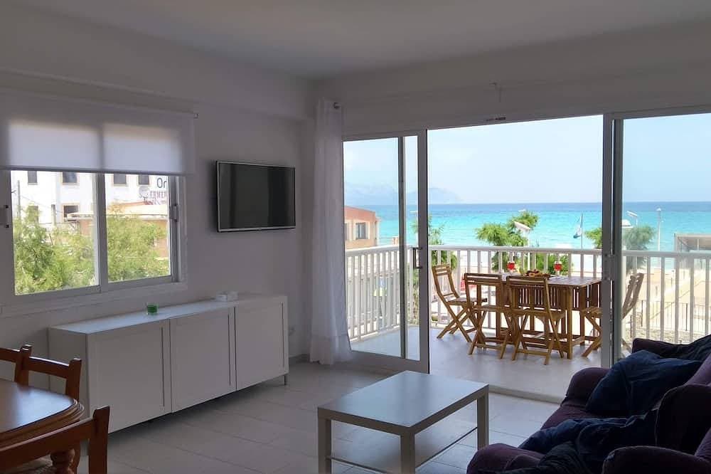 Foto 11 von 30: Can Picafort Wohnung in erster Linie. 6 Pers. WIFI A / C Terrasse mit Blick auf das Meer. 75m2