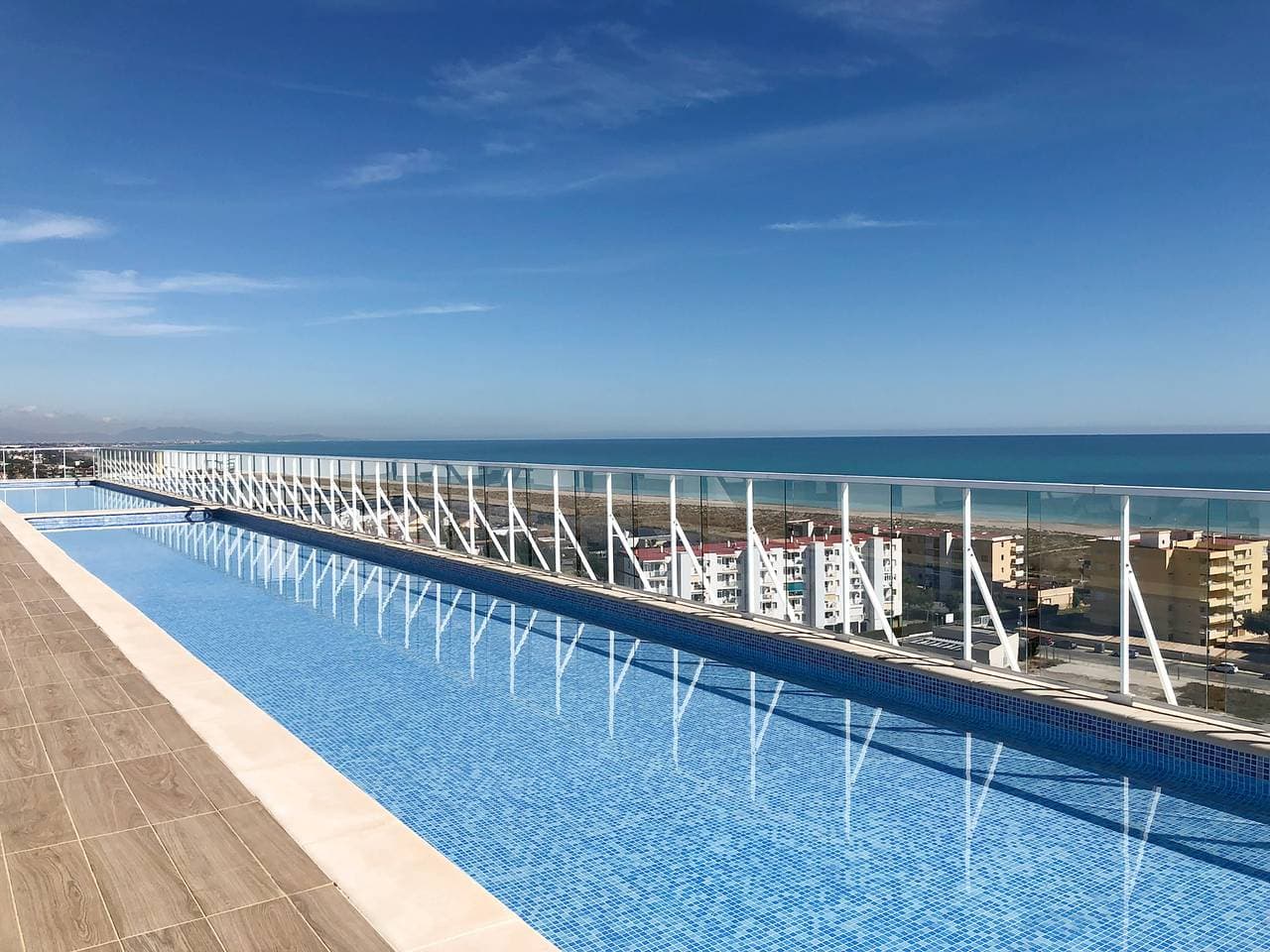 Foto 2 von 38: Proprietà globali: Appartamento moderno con piscina a Canet Beach