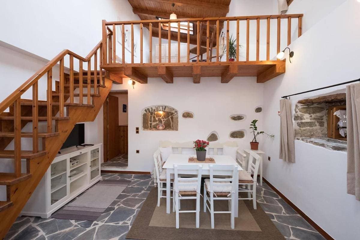 Gaby's charming house 1