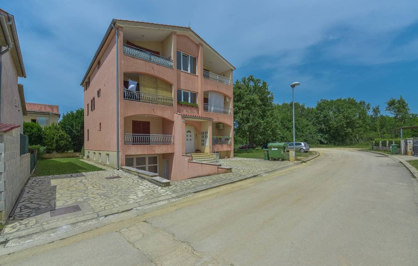 Foto 3 von 13: Ferienwohnung Kristijan mit Balkon in Funtana