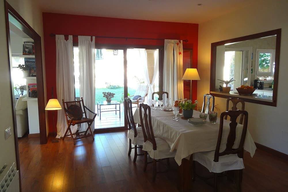 Foto 13 von 30: Schöne Villa auf Mallorca, Santa Ponsa. Hell und Sonne den ganzen Tag beleuchtet.