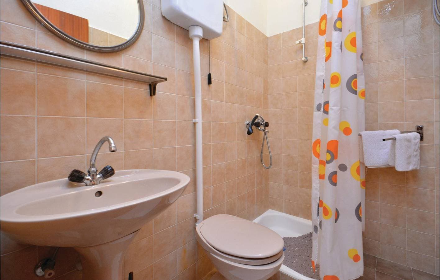 Foto 10 von 19: Gemütliche Ferienwohnung mit Terrasse und Parkplatz, 2,5 km vom Strand entfernt