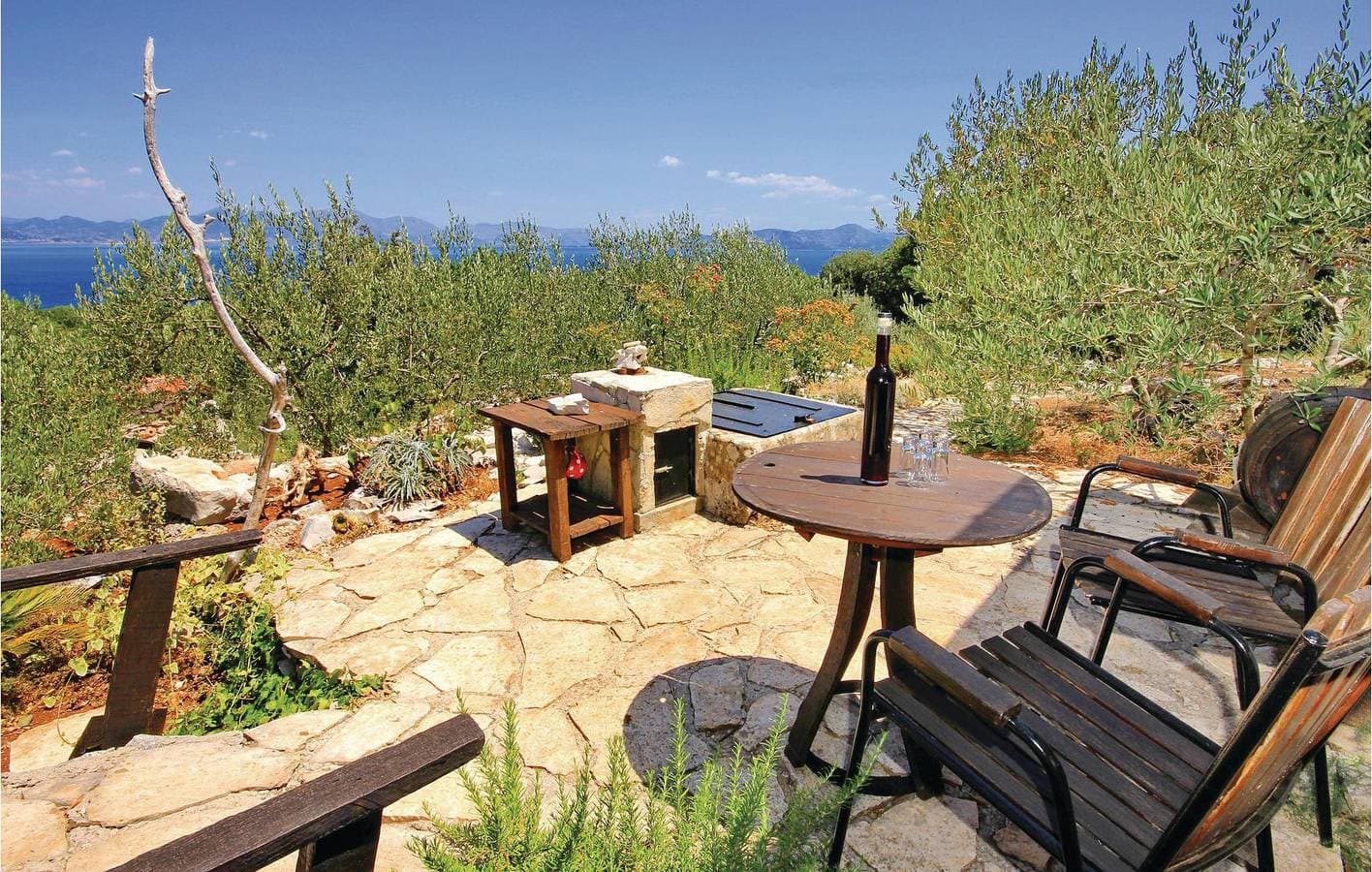 Foto 4 von 43: Gemütliche Ferienwohnung mit Terrasse und Kamin, 2,5 km vom Strand entfernt