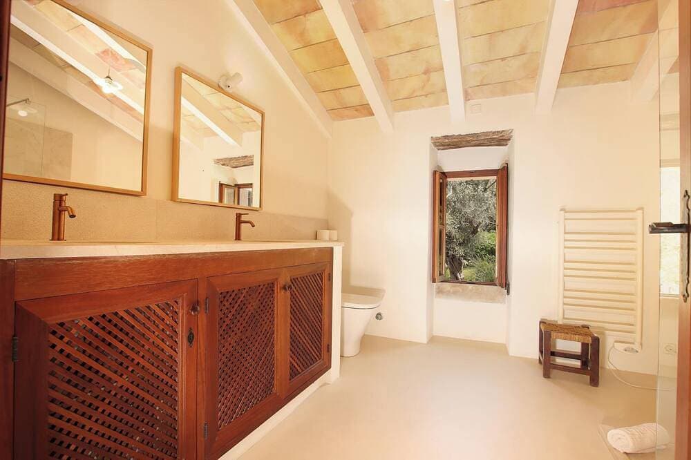 Foto 5 von 30: Finca Tomir mit  Pool, in idyllischer Lage, WLAN, max. 8 Personen (6 Erw.)