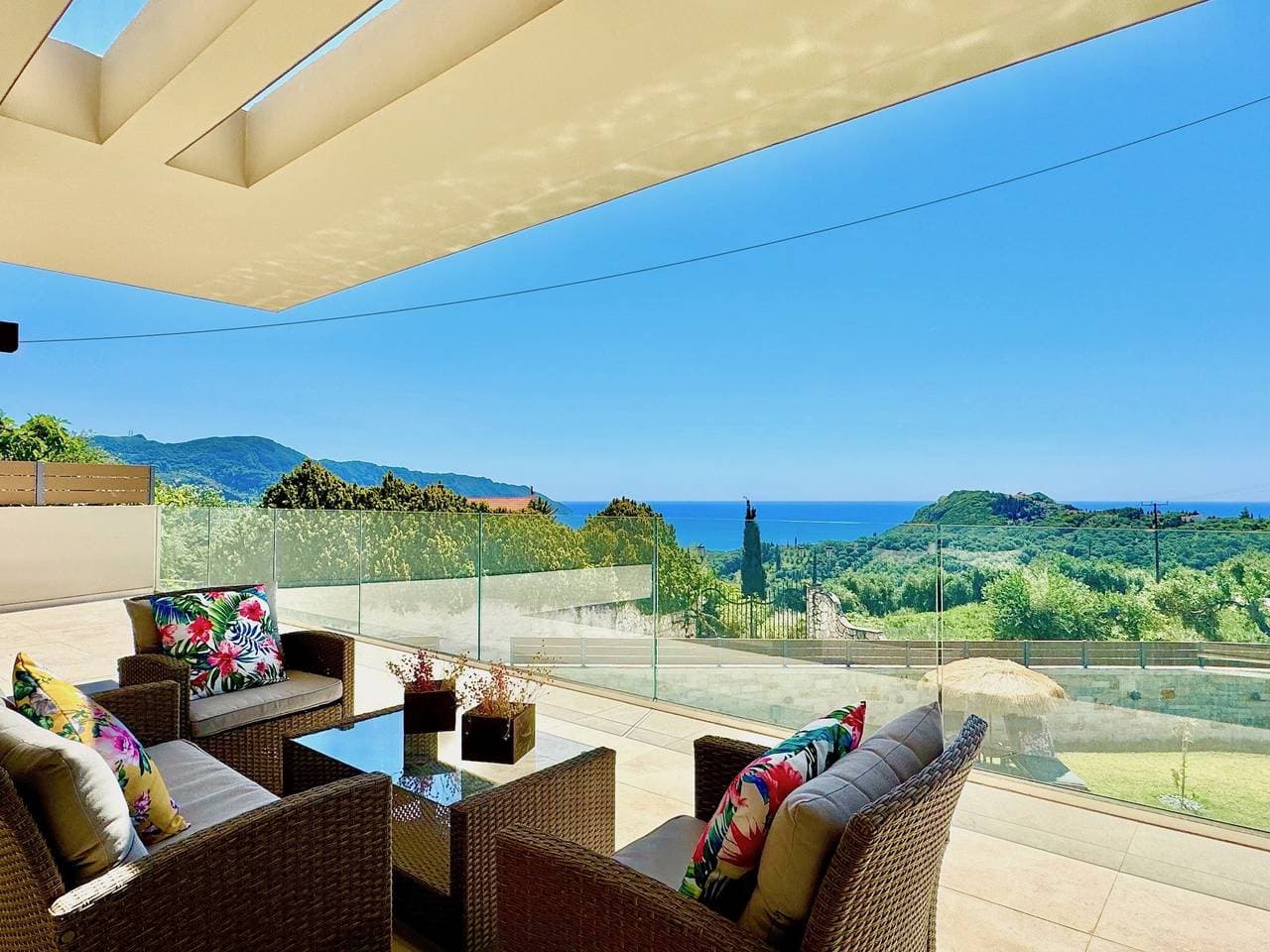 Foto 6 von 44: Afionas Aethereum Luxury Villa Concept