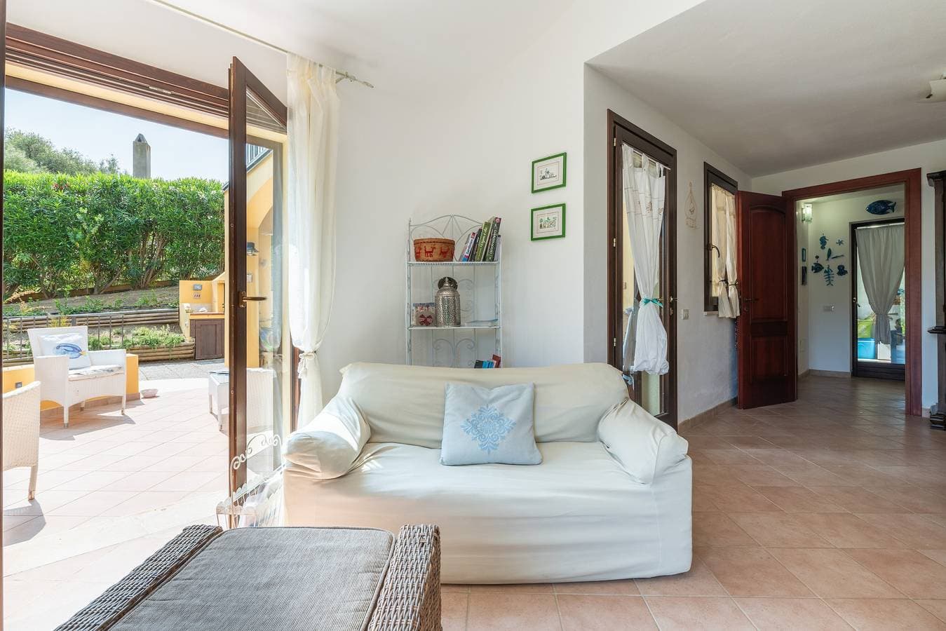 Foto 2 von 33: Ferienhaus 'L'ulivo' nur wenige Schritte vom Meer entfernt mit WLAN und Klimaanlage