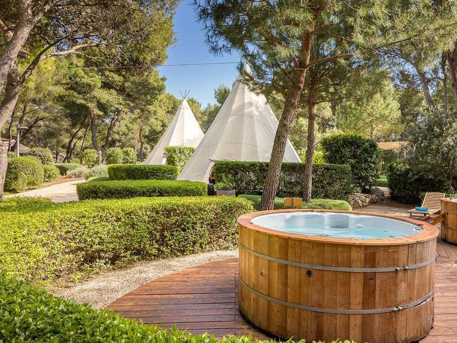 Foto 12 von 33: Arena One99 Glamping - Zelt 2 personen - Mini-Lodge