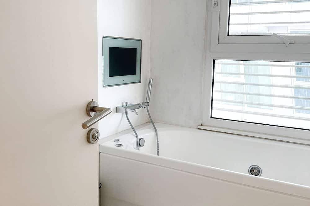 Foto 8 von 14: Modern seafront apartment