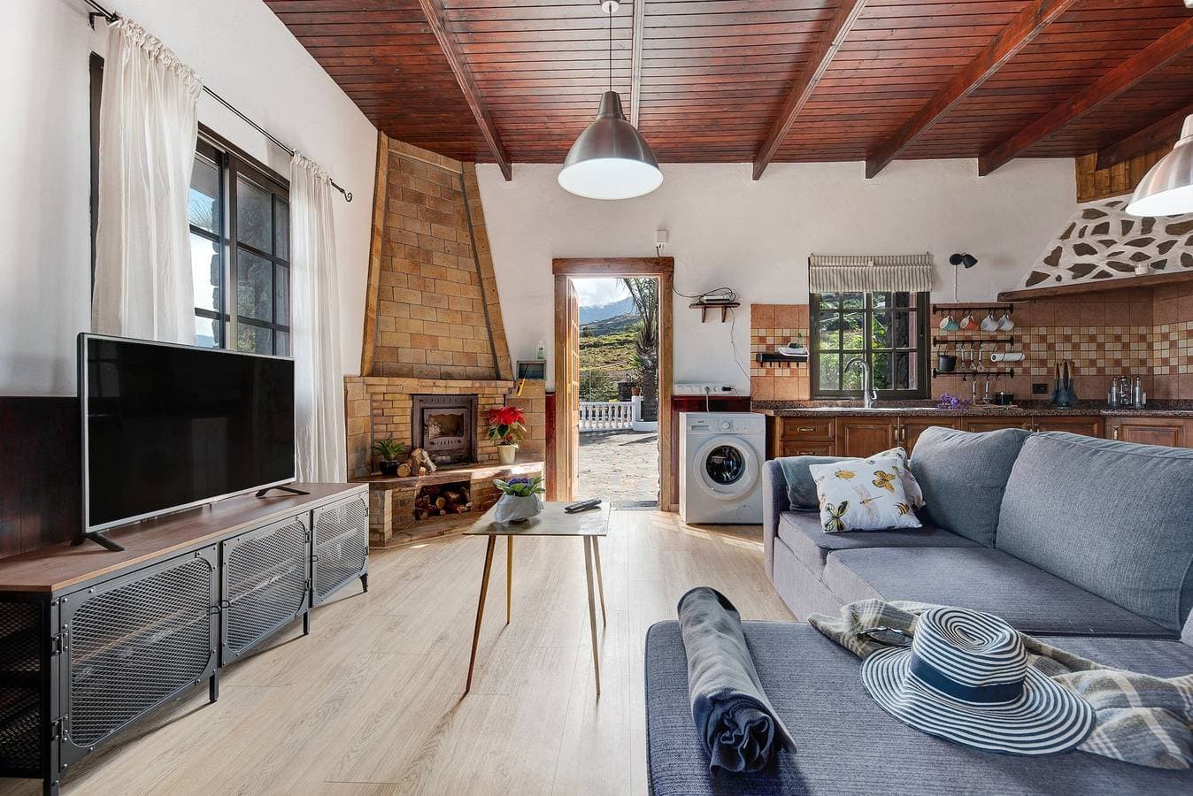 Foto 4 von 30: "Finca Viña Maria" mit Meerblick, Privatem Pool und WLAN