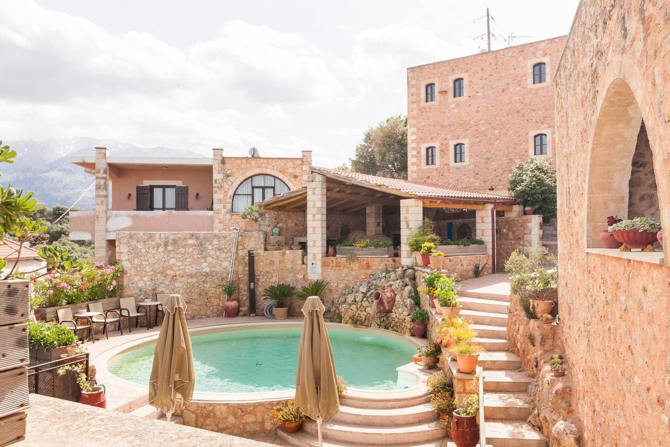 Foto 4 von 90: Samonas Traditional Villas 5 Maisonetten