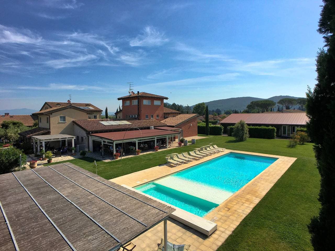 Foto 2 von 77: Ferienhaus in Braccagni mit Jacuzzi & Golf