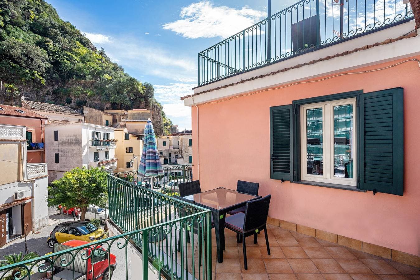 Foto 3 von 18: Apartment 'Ce Tour - Casa Cetara Centro' mit Balkon, WLAN und Klimaanlage
