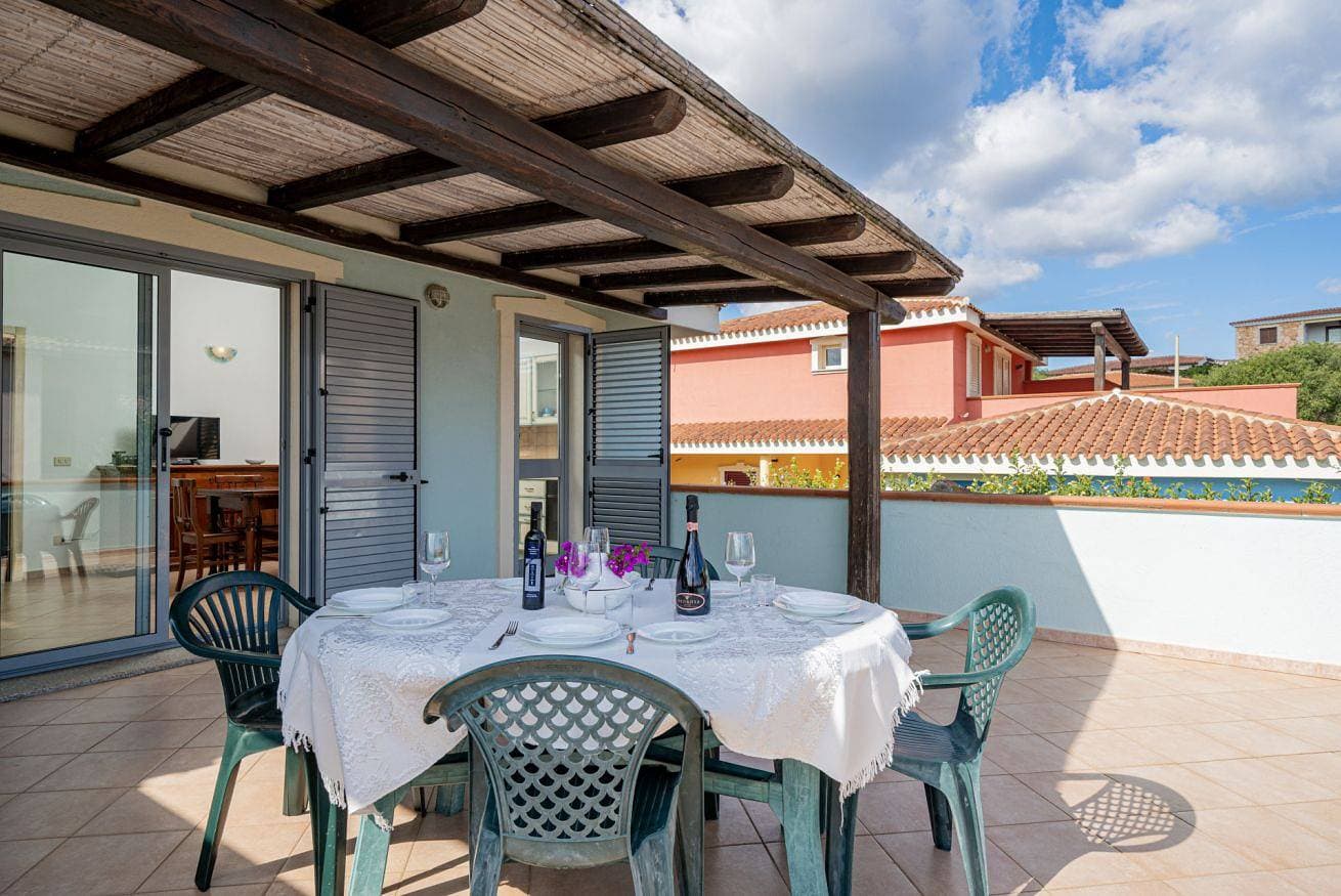 Foto 5 von 29: Ferienwohnung für 4 Personen mit Pool