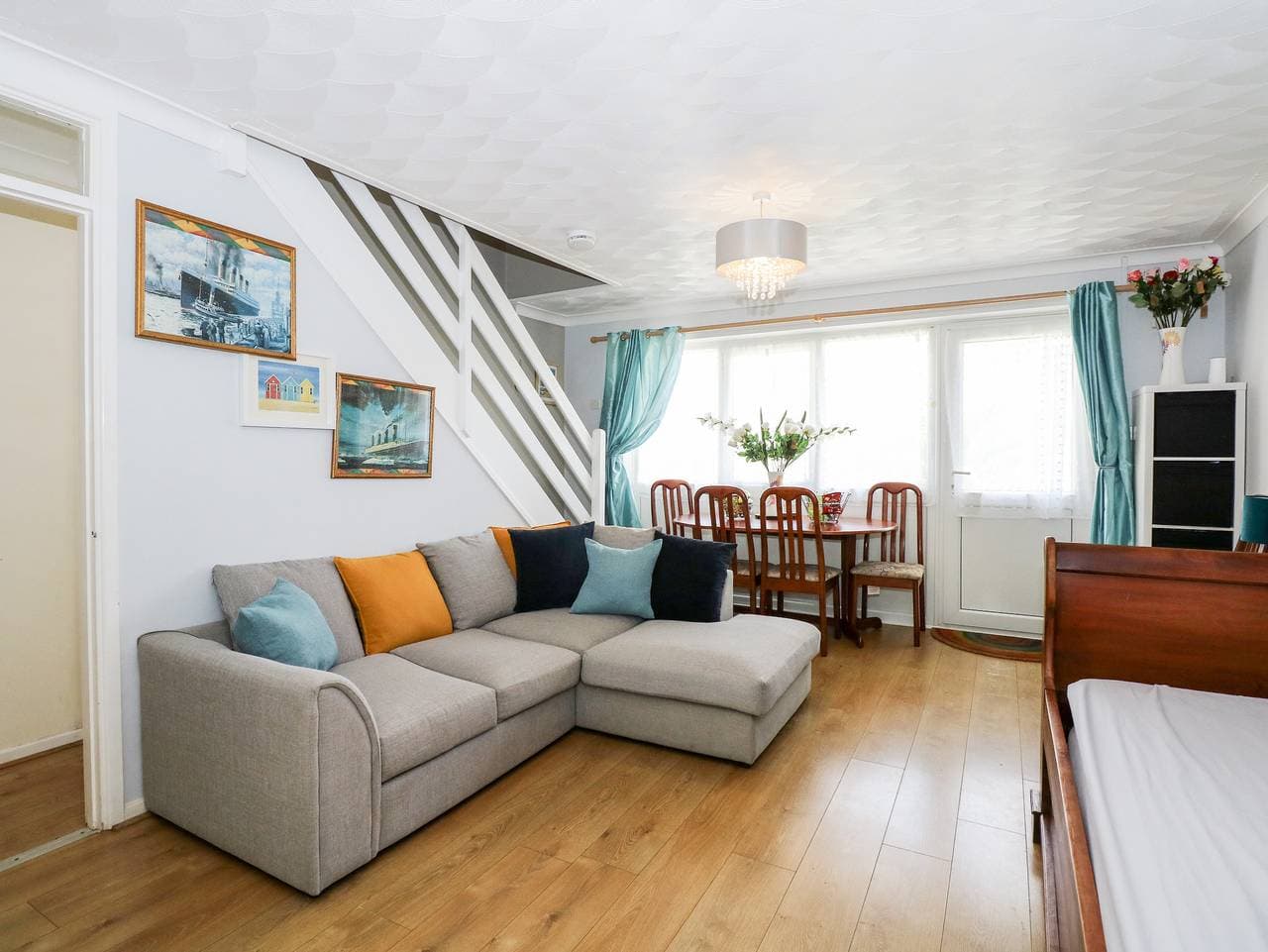 Foto 5 von 35: Lodge für 6 Personen mit Pool