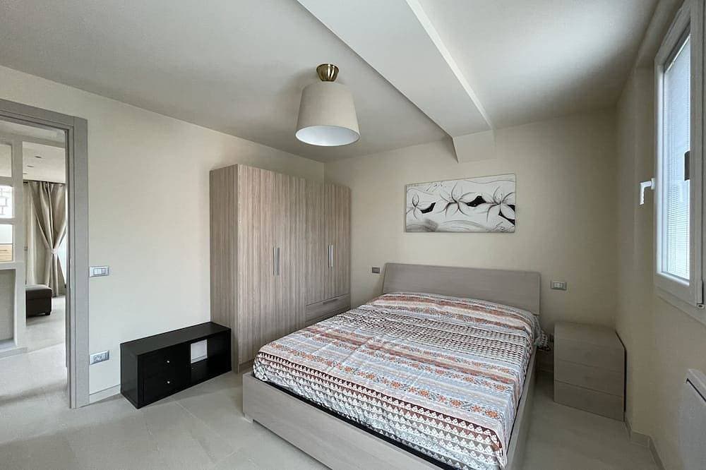 Foto 2 von 13: Apartment in Villa Jacaranda - Roquebrune Cap Martin, Alpes Maritimes