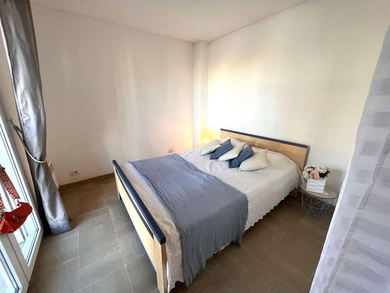Foto 10 von 20: Studio-Kabine für 2 in Port Fréjus, nahe Strand, Internet inklusive