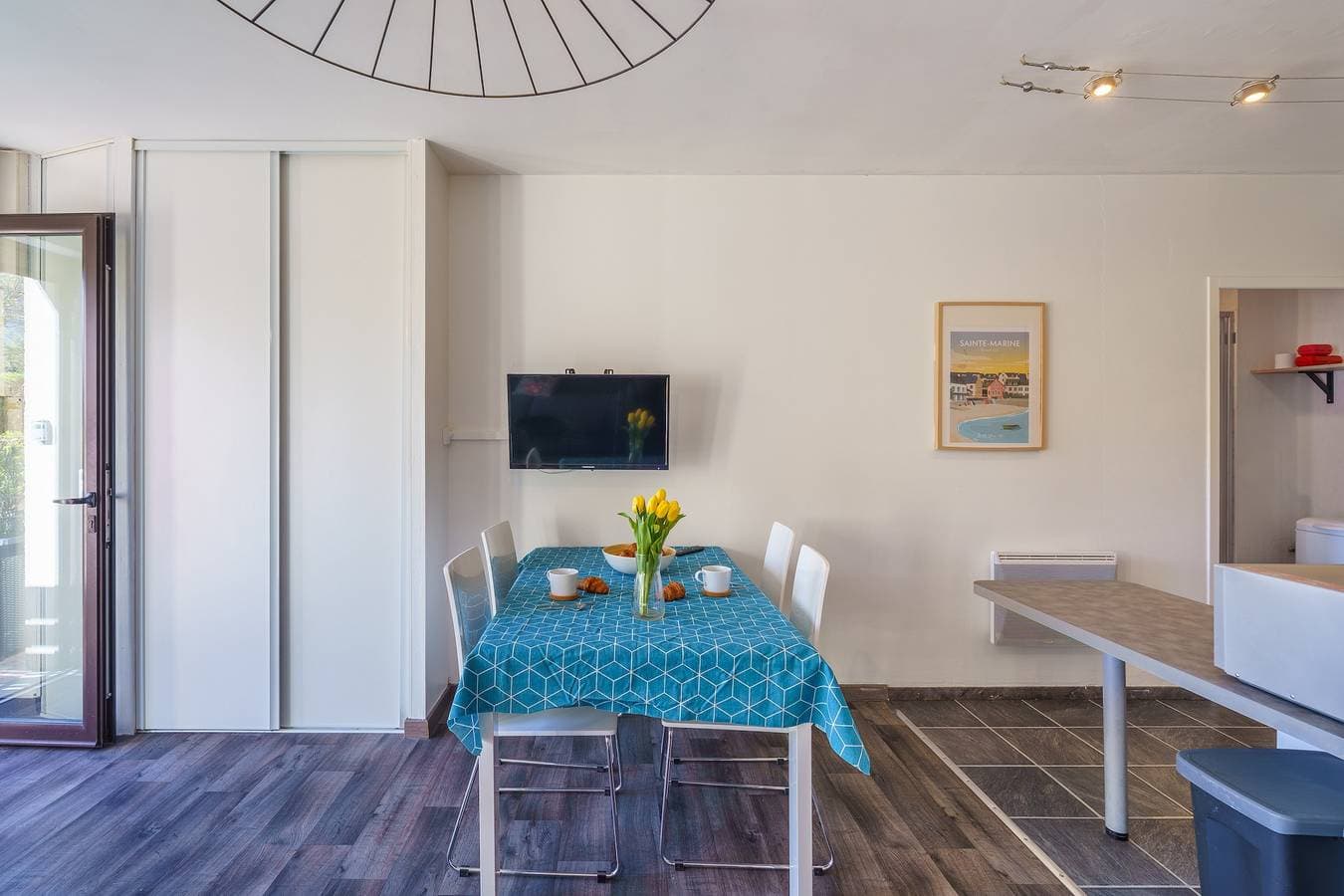 Foto 11 von 12: Ferienwohnung für 4 Personen mit Terrasse