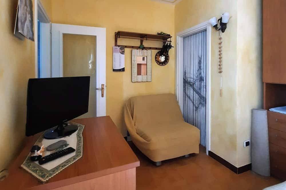 Foto 8 von 13: Schöne Einzimmerwohnung mit Parkplatz; nur wenige Schritte bis zum Strand.