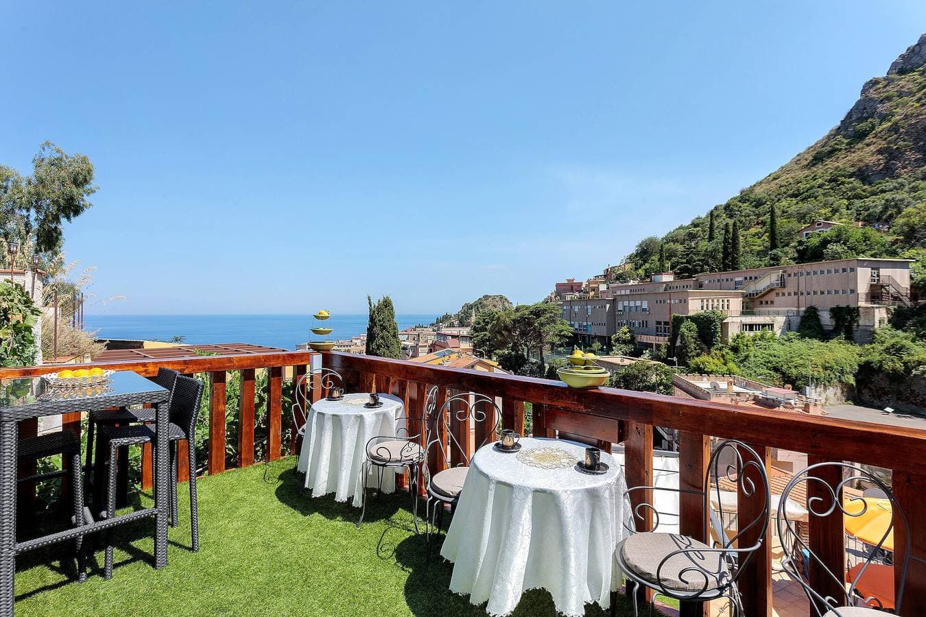 Foto 3 von 36: Studio 'Le Grand Soleil - Selene' mit Meerblick, WLAN und Klimaanlage