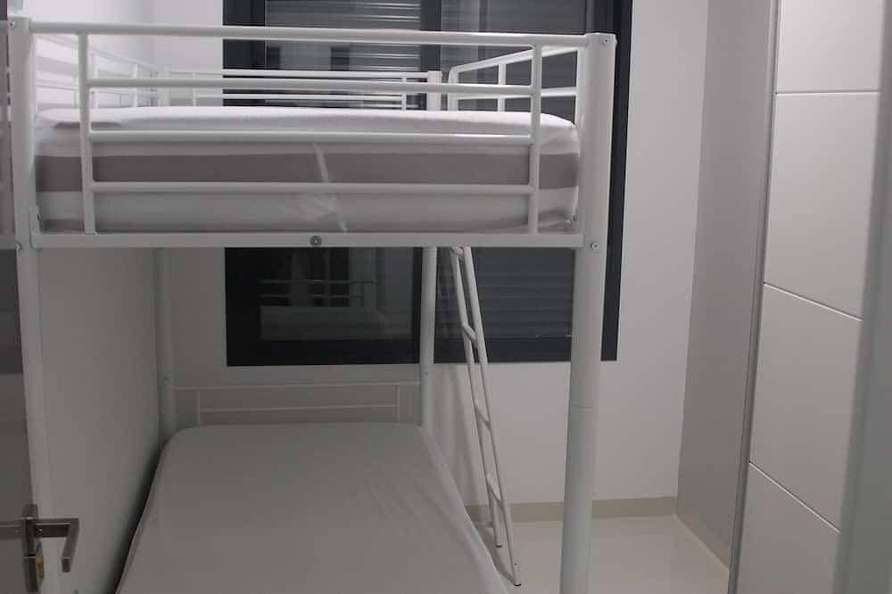 Foto 4 von 23: Moderne Wohnung 200 m vom Meer entfernt mit Südterrasse und Pool