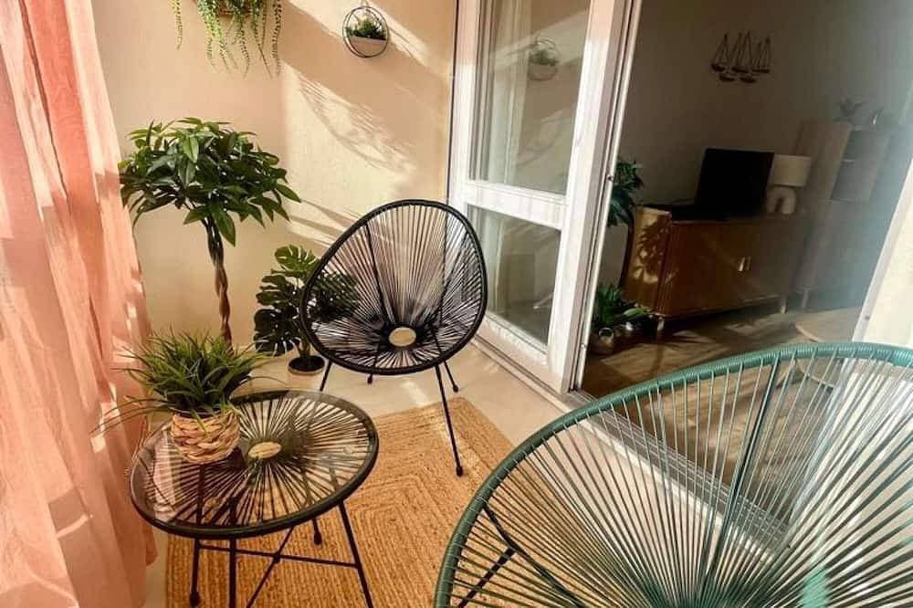 - Serenity, apartment with loggia 5min from the beach 1