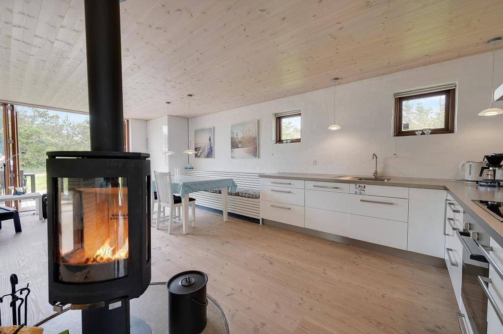 Foto 11 von 28: Gemütliches Ferienhaus mit drehbaren Holzofen
