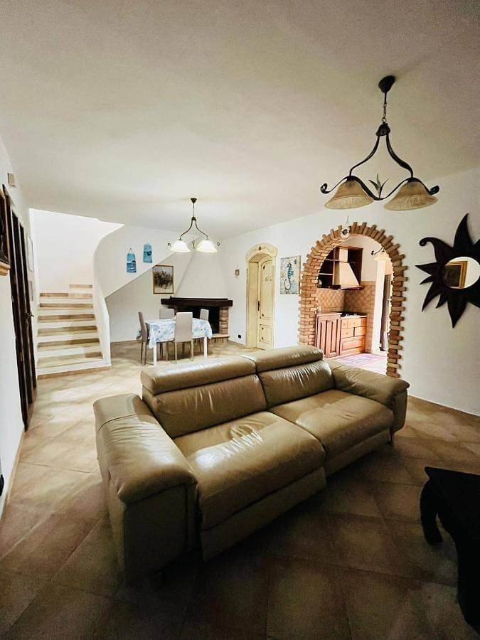 Angelica's beachside apartment 1