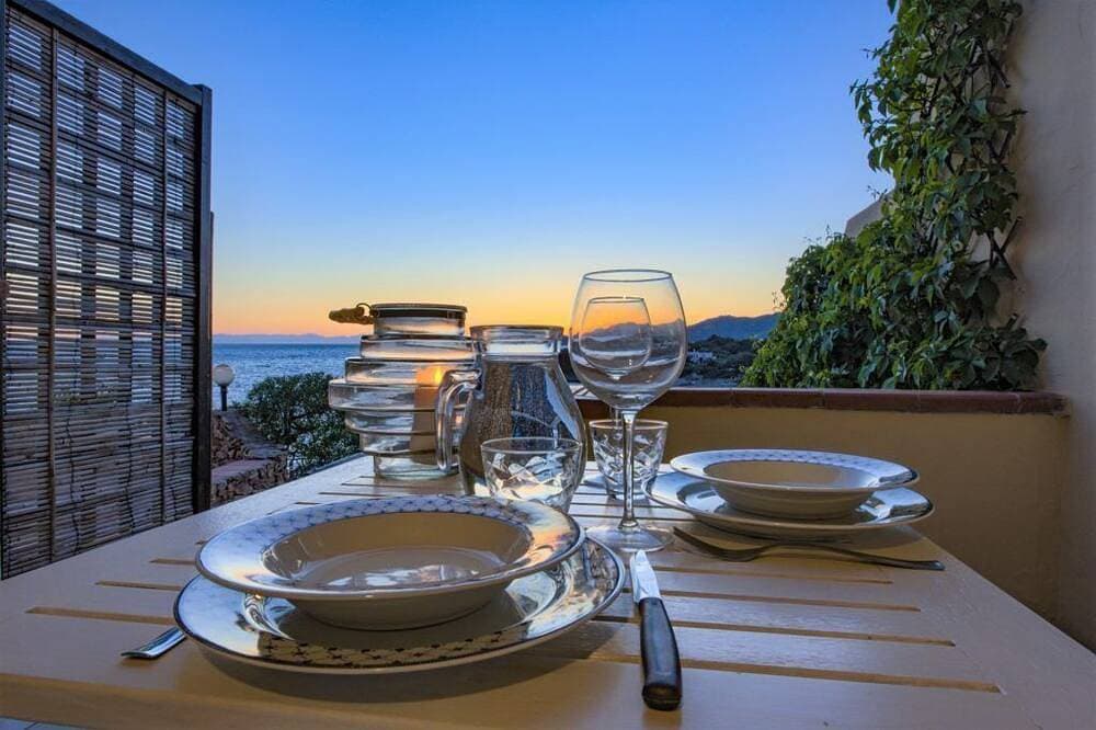 Foto 9 von 30: Studio Waterfront Cala Caterina, Villasimius, direct access to the beach, Wi-Fi