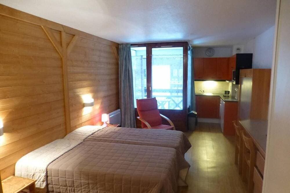 3te Etage, balkon, fernseher, schließfach für die skier, 28m², Brides Les Bains 1