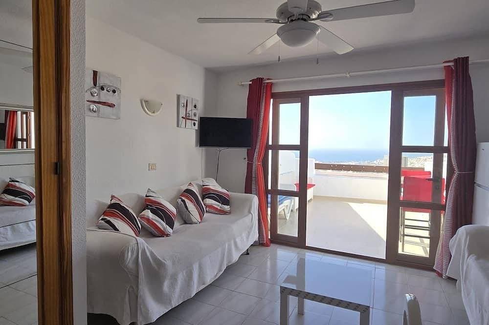 Foto 13 von 27: Schönes Studio-Apartment mit spektakulärem Meerblick und Speisen im Freien