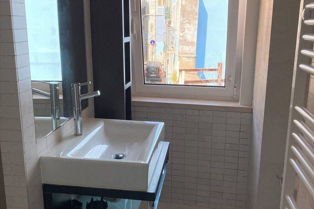 Foto 3 von 30: Lisbon, Fabulous T2 apartment w/ balcony in Rossio