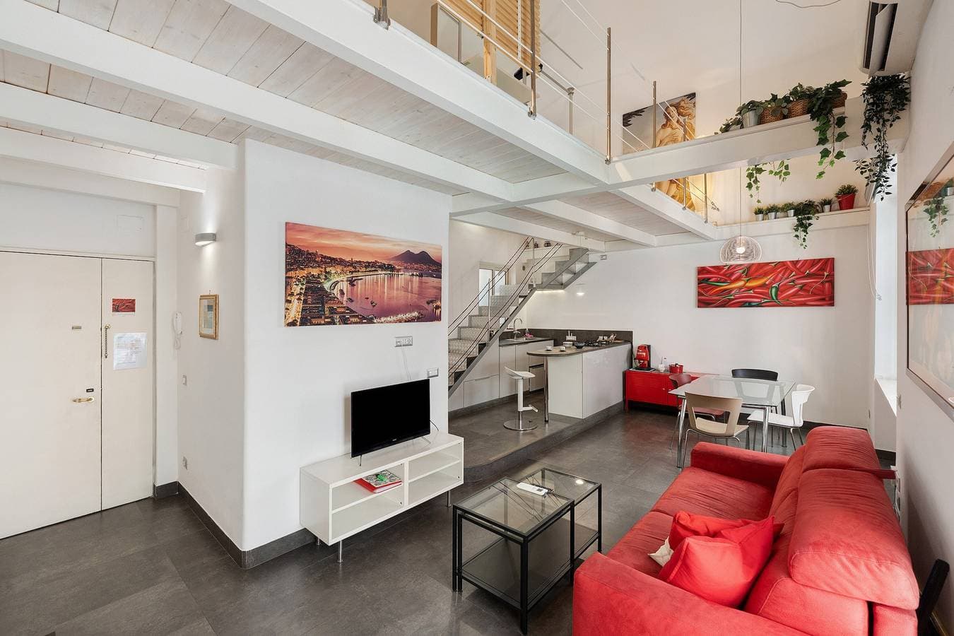 Foto 6 von 21: Ferienwohnung 'The Pepper in Pizzofalcone' mit Balkon, WLAN und Klimaanlage