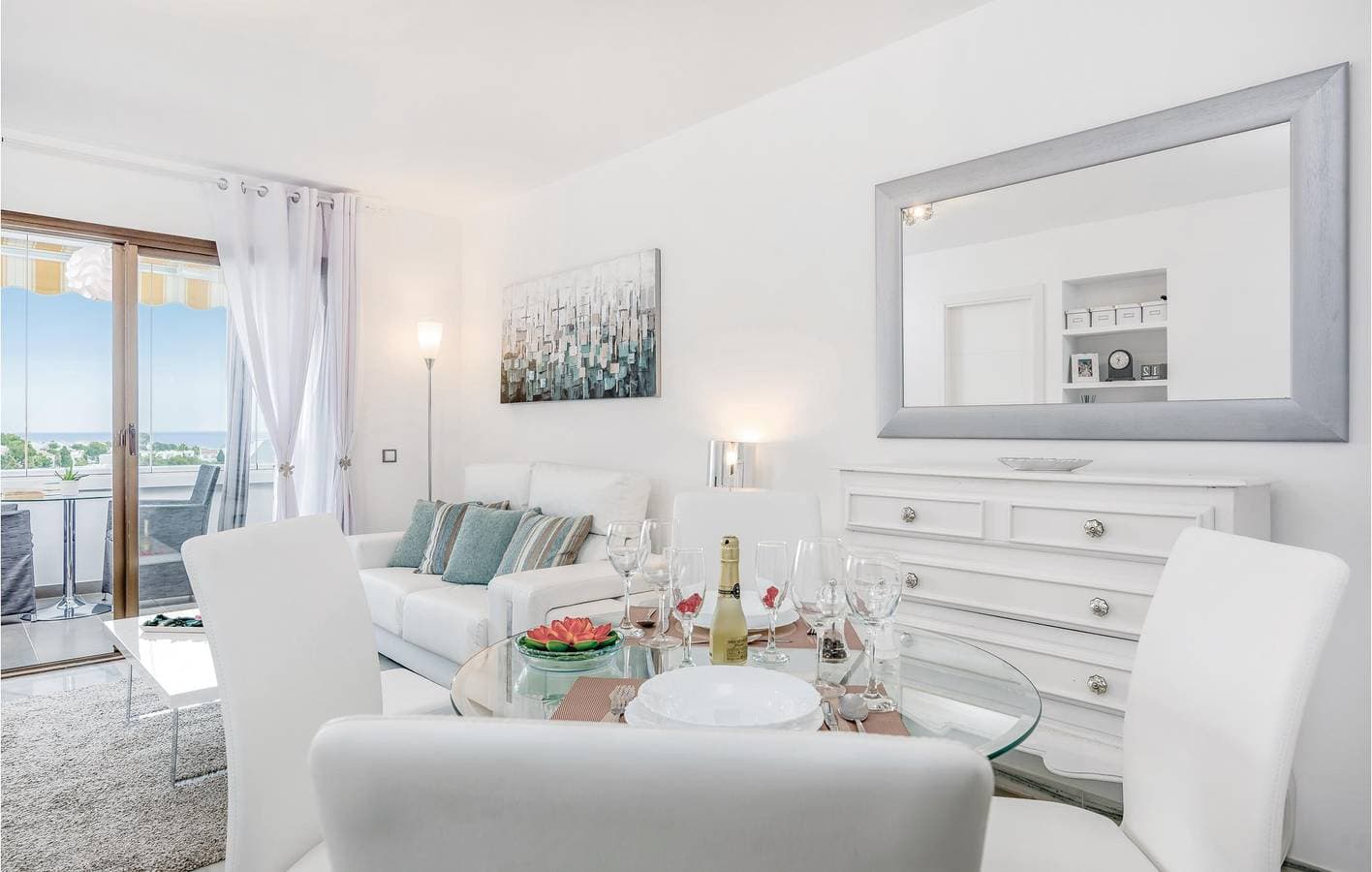 Foto 11 von 23: Apartment mit Meerblick, Pool und Parkplatz