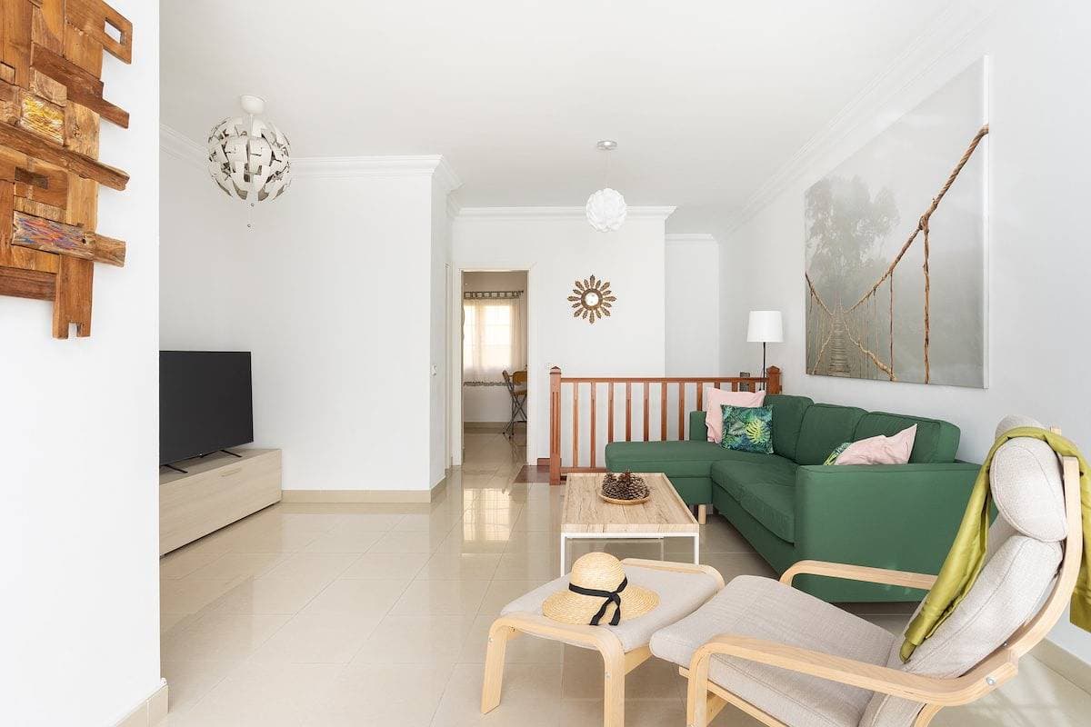 Foto 8 von 33: Ferienwohnung für 4 Personen mit Terrasse
