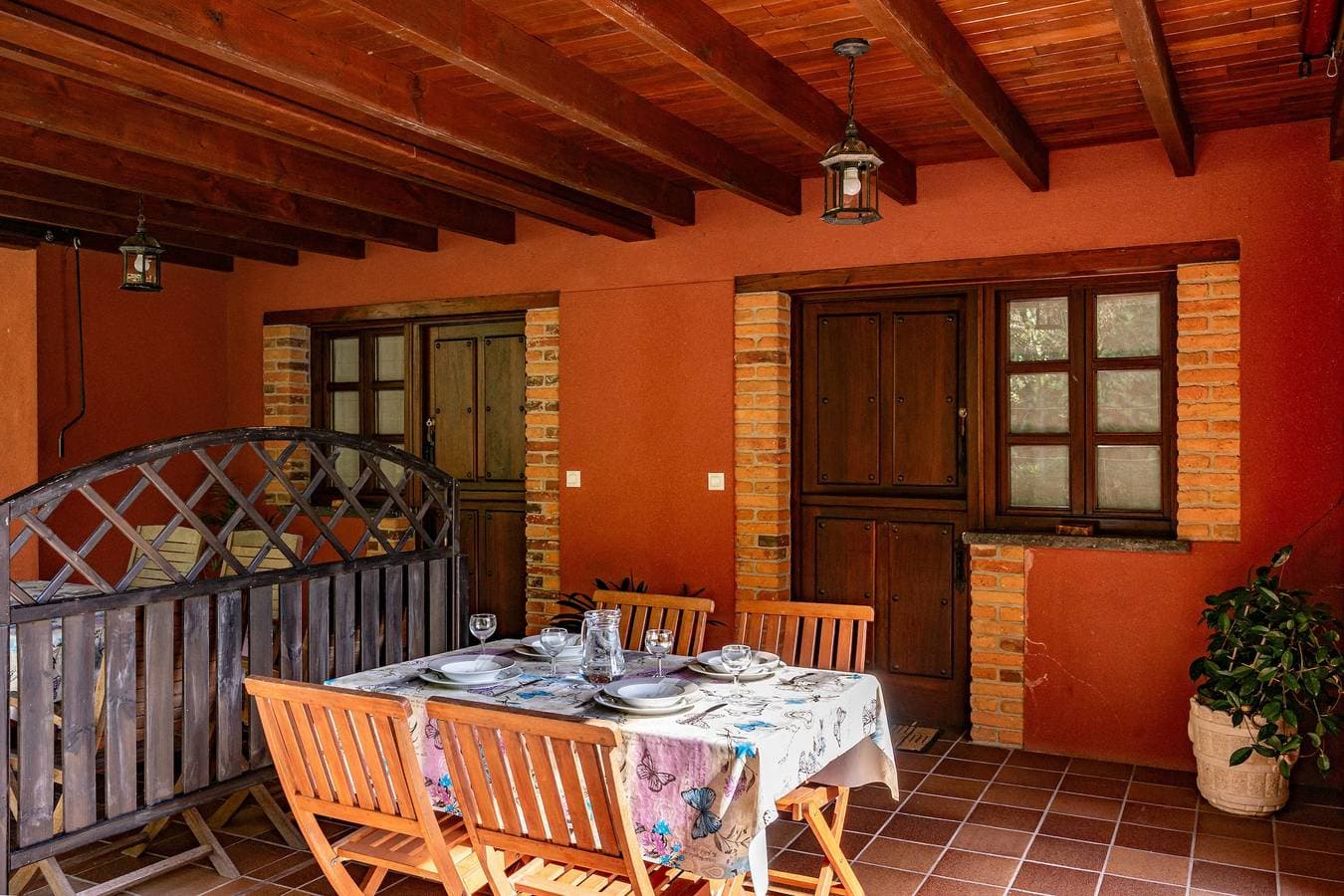Foto 2 von 22: Ferienwohnung 'Comeya' mit Bergblick, privater Terrasse und Wi-Fi