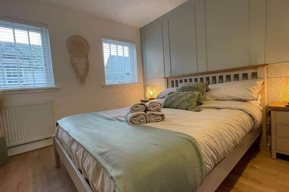 Foto 5 von 30: Harbourside, Luxury Two Bedroom Townhouse with Bike store – Sleeps 6