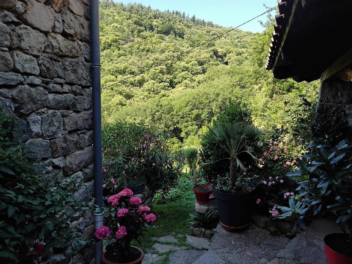 Foto 2 von 5: Double Room with Garden View