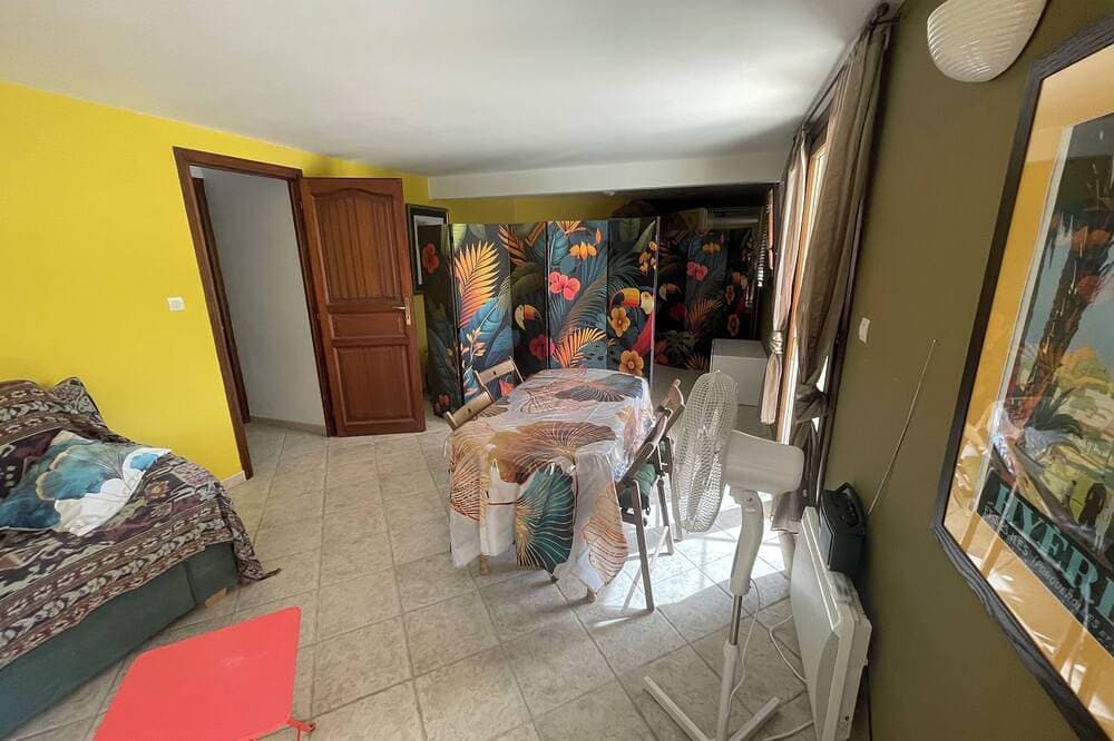 Foto 11 von 30: Idyllic getaway StudioBas de Villa:garden and private pool near the coast
