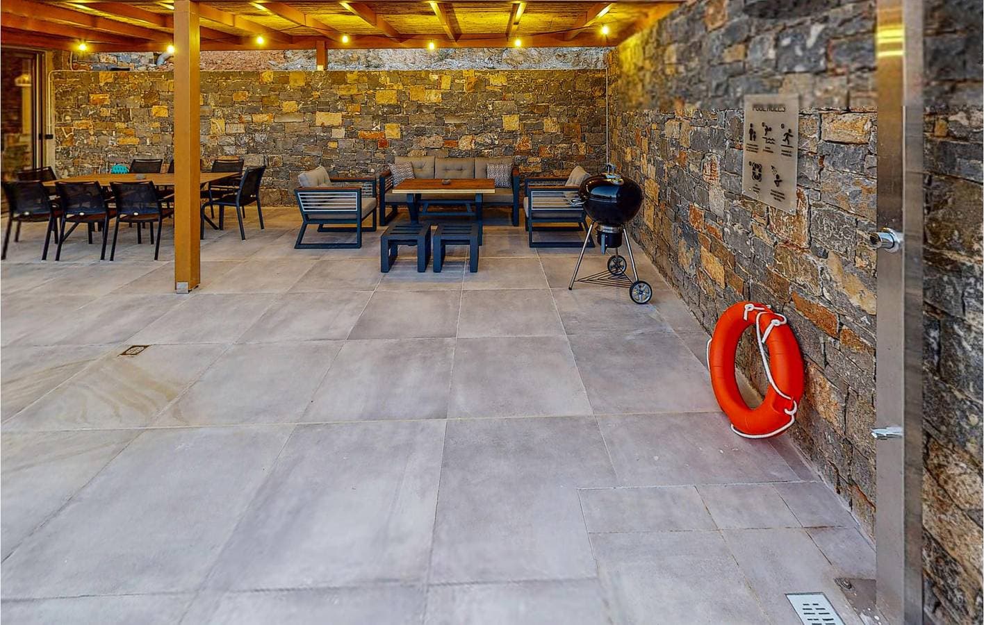 Foto 8 von 17: Strandresort mit Pool und Terrasse – 300 m vom Strand Lygaria entfernt