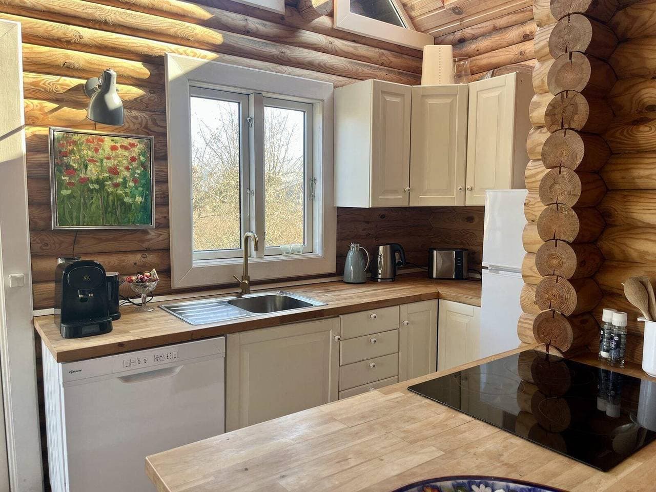 Foto 13 von 28: Gemütliches Ferienhaus mit Meerblick, Holzofen und urigem Charme