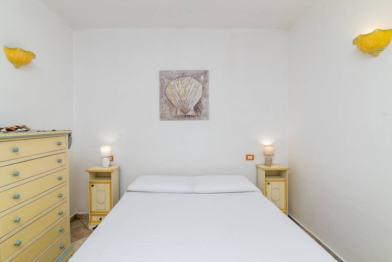 Foto 12 von 20: Ferienwohnung 'Belvedere 18 - 3 Shared Pool' mit Meerblick, privater Terrasse und Klimaanlage