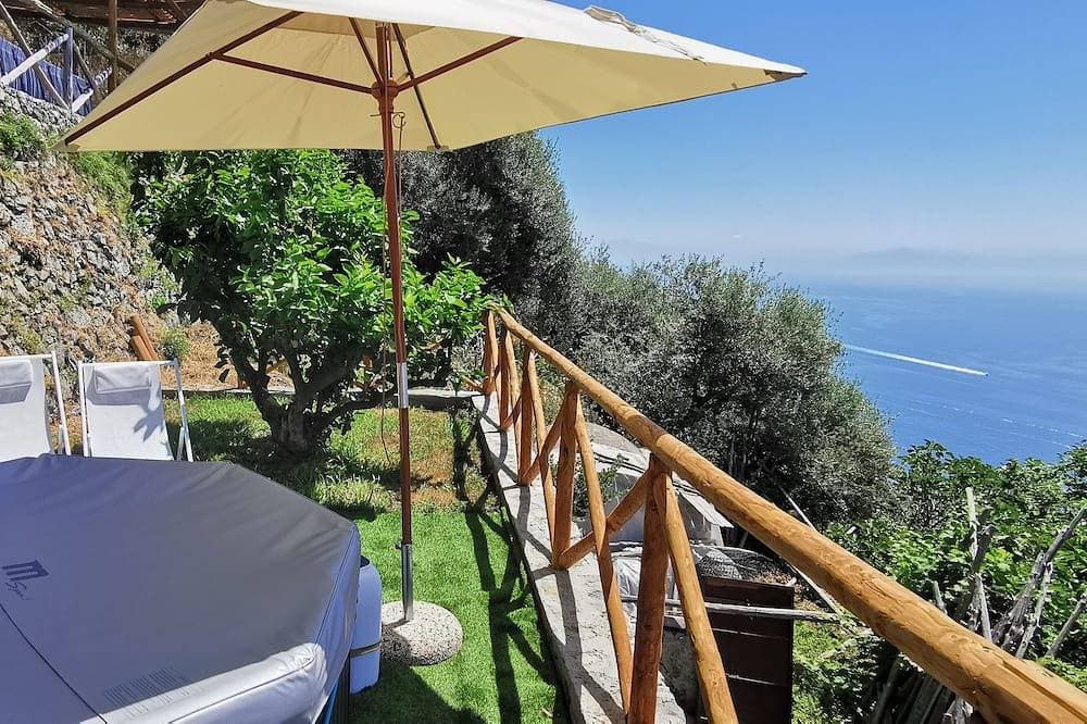 Foto 9 von 20: Relais Amalfi Coast Sunset room