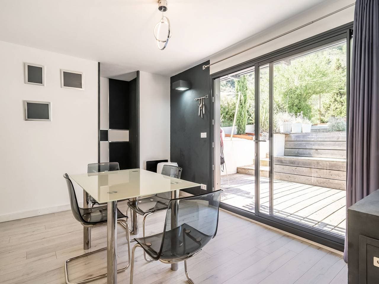 Foto 8 von 40: Villa für 4 Personen mit Terrasse